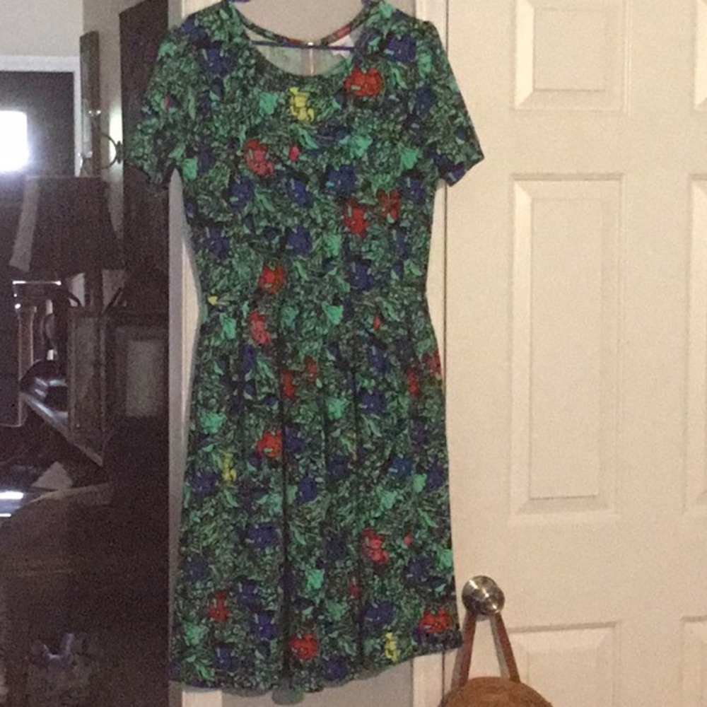 AMELIA DRESS XL LULAROE